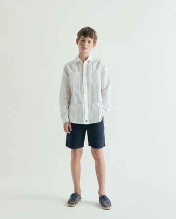 Scalpers Средняя посадка Рубашка ' ' в Белый: спереди