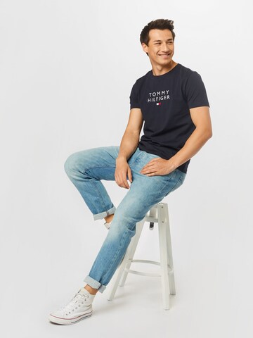 TOMMY HILFIGER Tričko – modrá