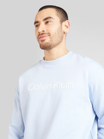 Calvin Klein Sweatshirt 'HERO' in Blau