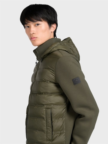 Canadian Classics Winter jacket ' GUNN ' in Green: side