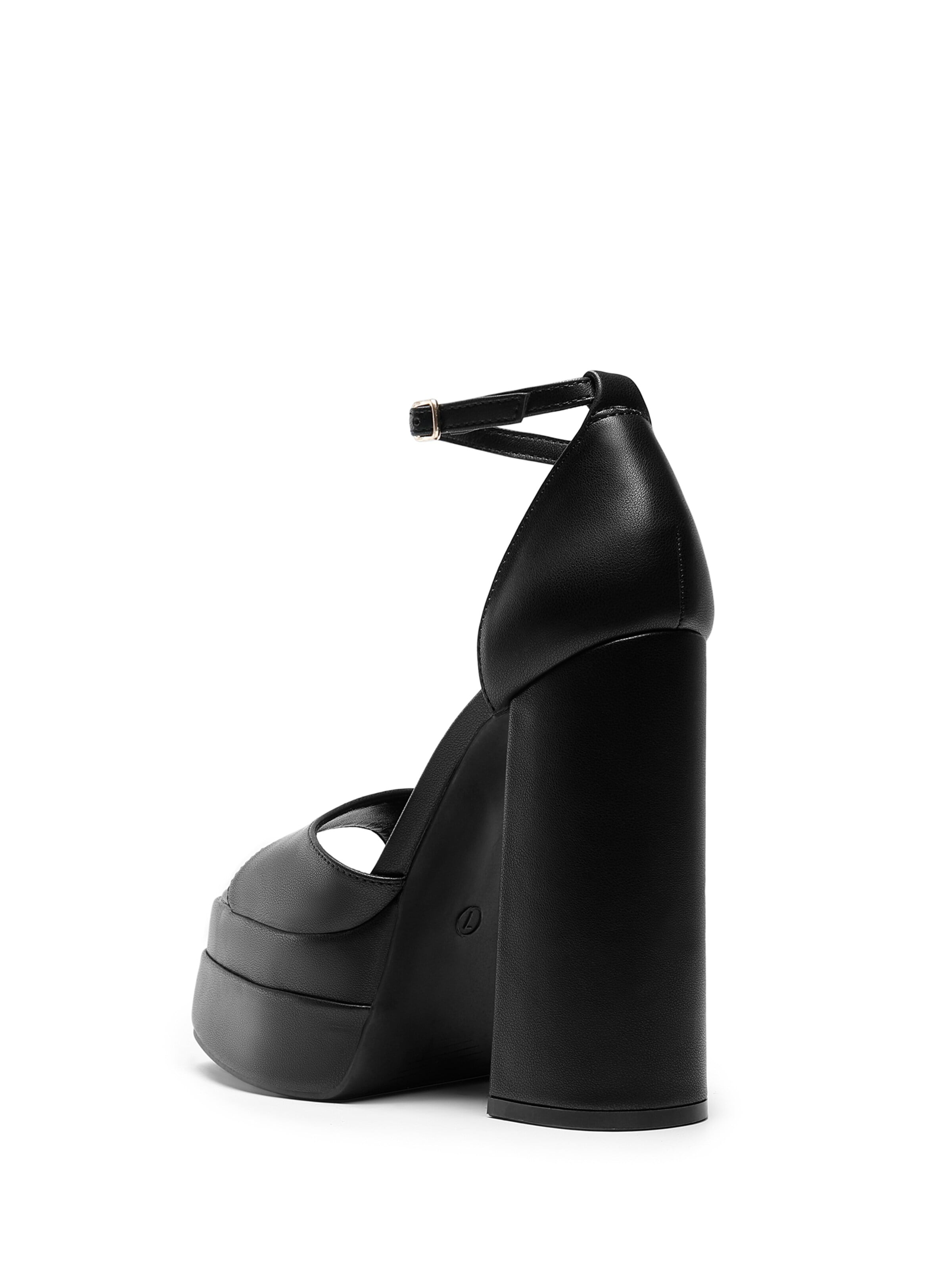 Dream Pairs Strap Sandals in Black