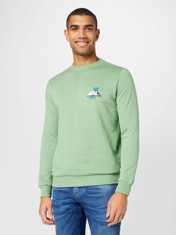 WESTMARK LONDON Sweatshirt 'WINTER' i grøn: forside