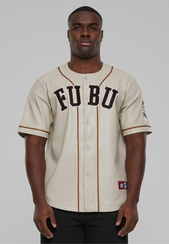 FUBU - Regular Fit Camisa em bege: frente