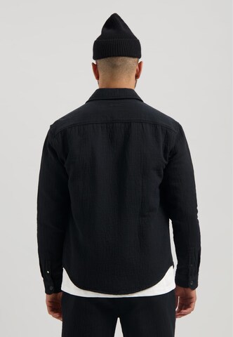 Dstrezzed Regular fit Button Up Shirt 'Otes' in Black