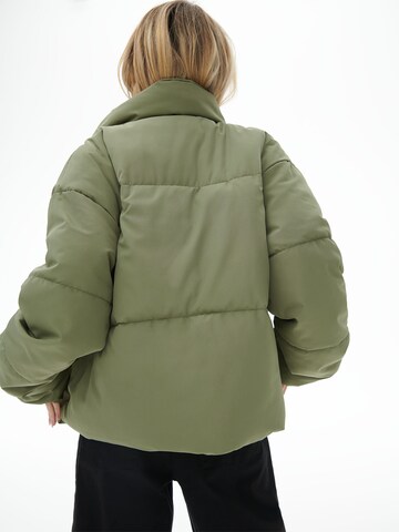 Veste d’hiver 'Lilli' LENI KLUM x ABOUT YOU en vert