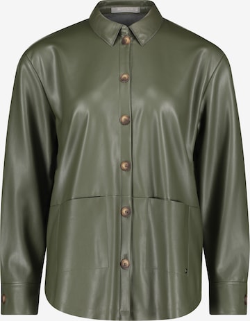 Betty & Co Blouse in Green: front