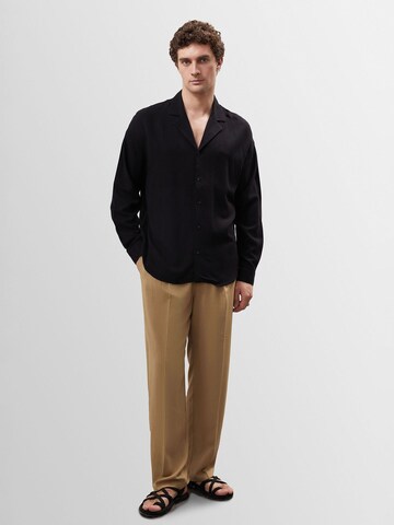 Antioch Comfort fit Button Up Shirt in Black
