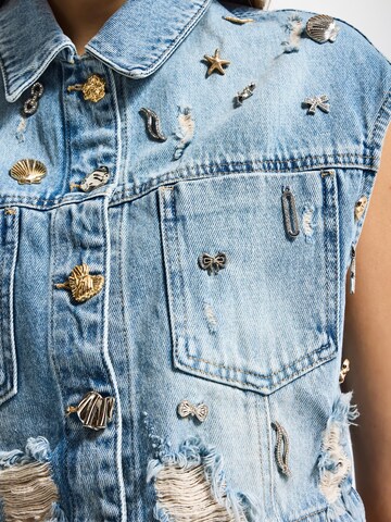 IT'S BASIC Bodywarmer 'CROPPED DENIM WAISTCOAT' in Blauw