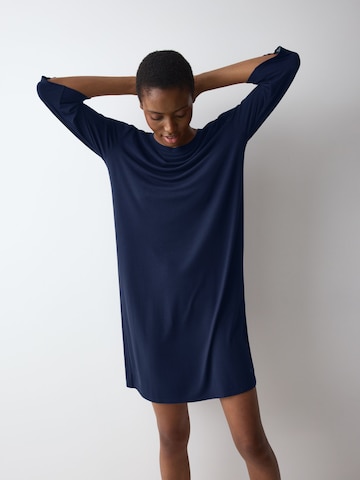 Chemise de nuit ' Red Label Amourette ' TRIUMPH en bleu : devant