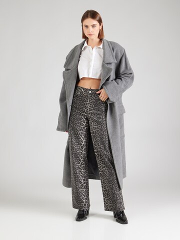 Loosefit Jeans 'YASLEONORA' di YAS in nero