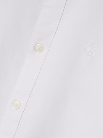 NAME IT - Ajuste regular Camisa 'Newsa' en blanco