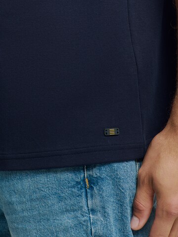 No Excess T-Shirt in Blau