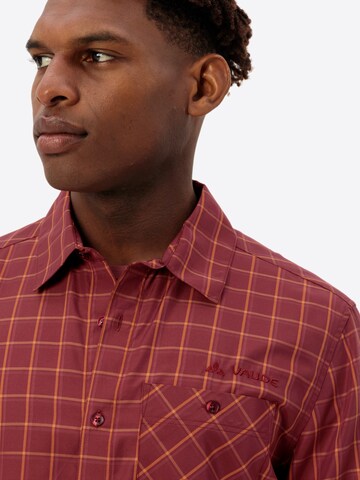 VAUDE Regular fit Athletic button up shirt 'Albsteig III' in Red