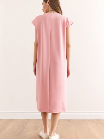 Abito di olalook in rosa