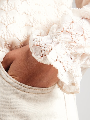 VILA - Blusa 'VIMOKA' en beige