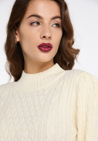 Pullover 'Tylin' di faina in bianco