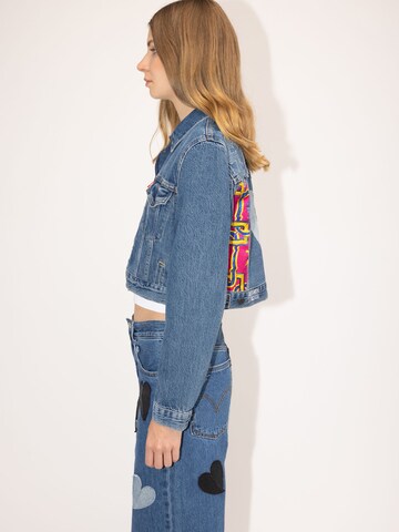 Levi's® Upcycling Jeansjacke 'Wavvyboi Design' in Blau