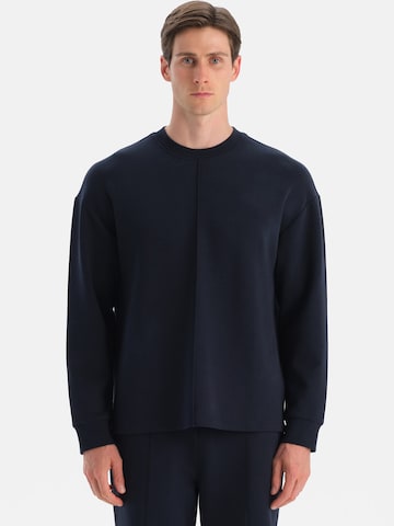 Dagi Sweatshirt in Blauw: voorkant