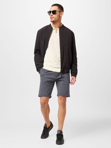 Lindbergh Regular Shorts in Blau