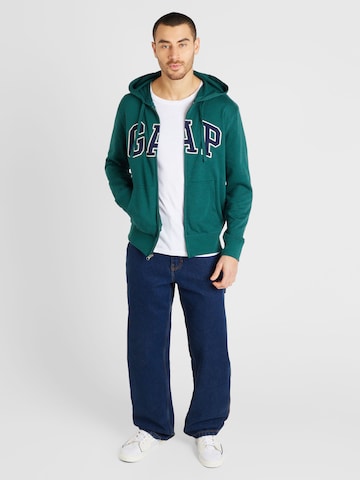 GAP Regular Fit Sweatjacke 'ARCH' in Grün