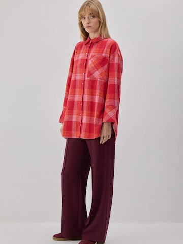 T-shirt 'Lumberships Shirt' Touché Privé en rouge