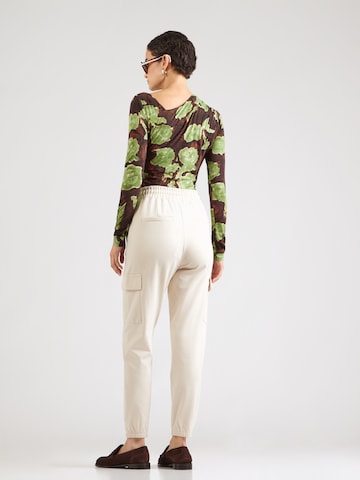 Tapered Pantaloni cu buzunare 'Sa44sha' de la Hailys pe bej
