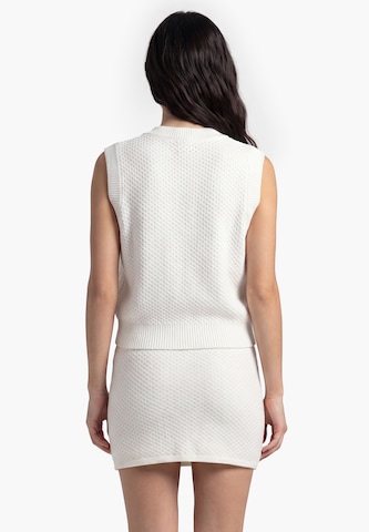 MYMO - Pullover 'Young Fashion' em branco