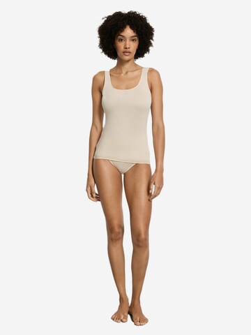 Hanro Undershirt 'Cotton Seamless' in Beige