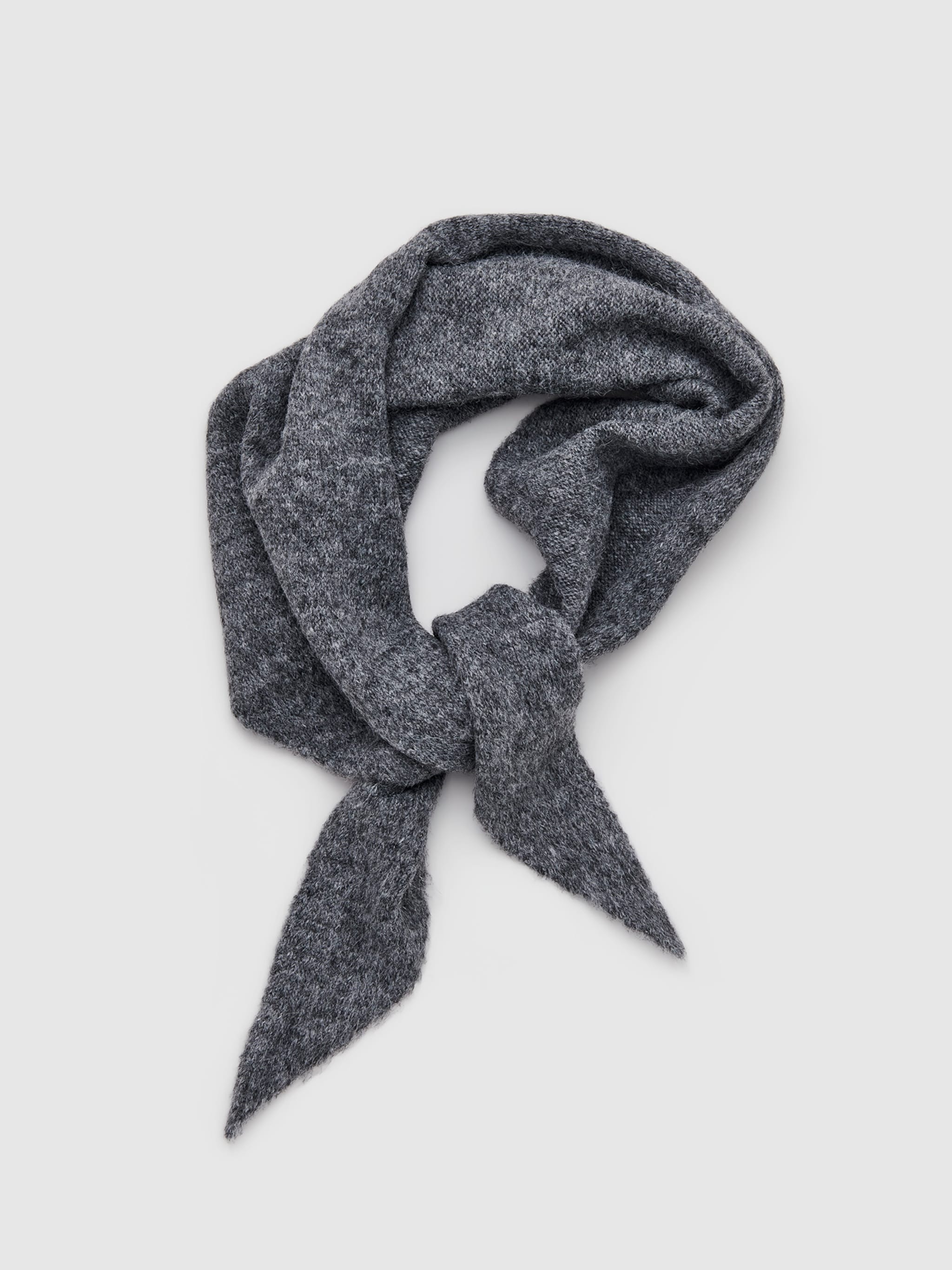 EDITED Productos Chal 'Inola' gris