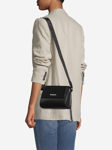 Tommy Jeans Crossbody Bag in Black