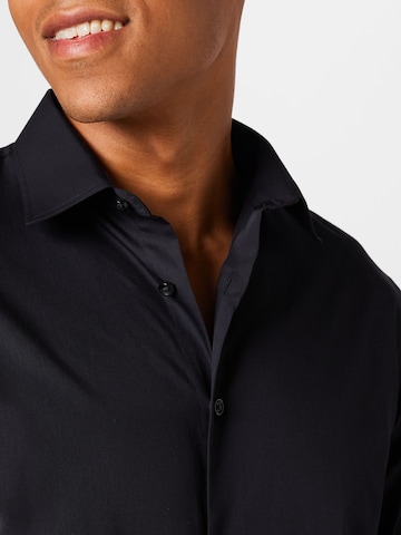 SELECTED HOMME - Regular Fit Camisa clássica 'Ethan' em preto