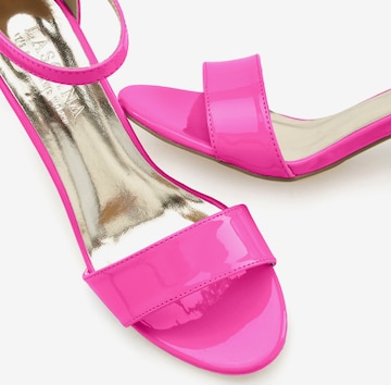 LASCANA - Sandálias com tiras em rosa