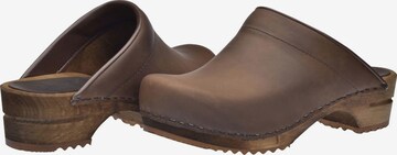 SANITA Clogs in Brown