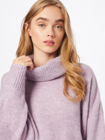 Pull-over 'IHKAMARA' ICHI en violet