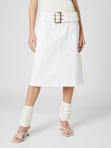 Bella x ABOUT YOU Skirt 'Caja' in White: front