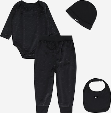 Nike Sportswear Set 'SWOOSH' in Zwart: voorkant