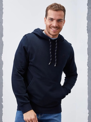 Tommy Life Sweatshirt in Blue: front