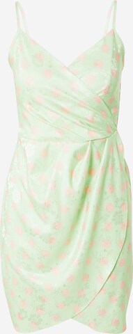 Closet London Dress in Green: front