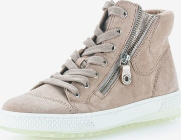 GABOR Sneakers hoog in Beige: voorkant