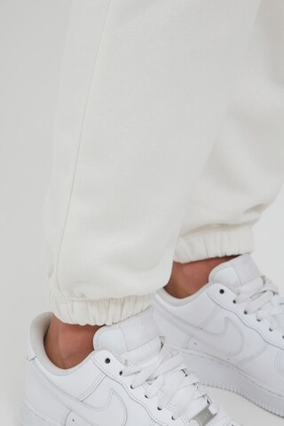 Regular Pantalon b.young en blanc