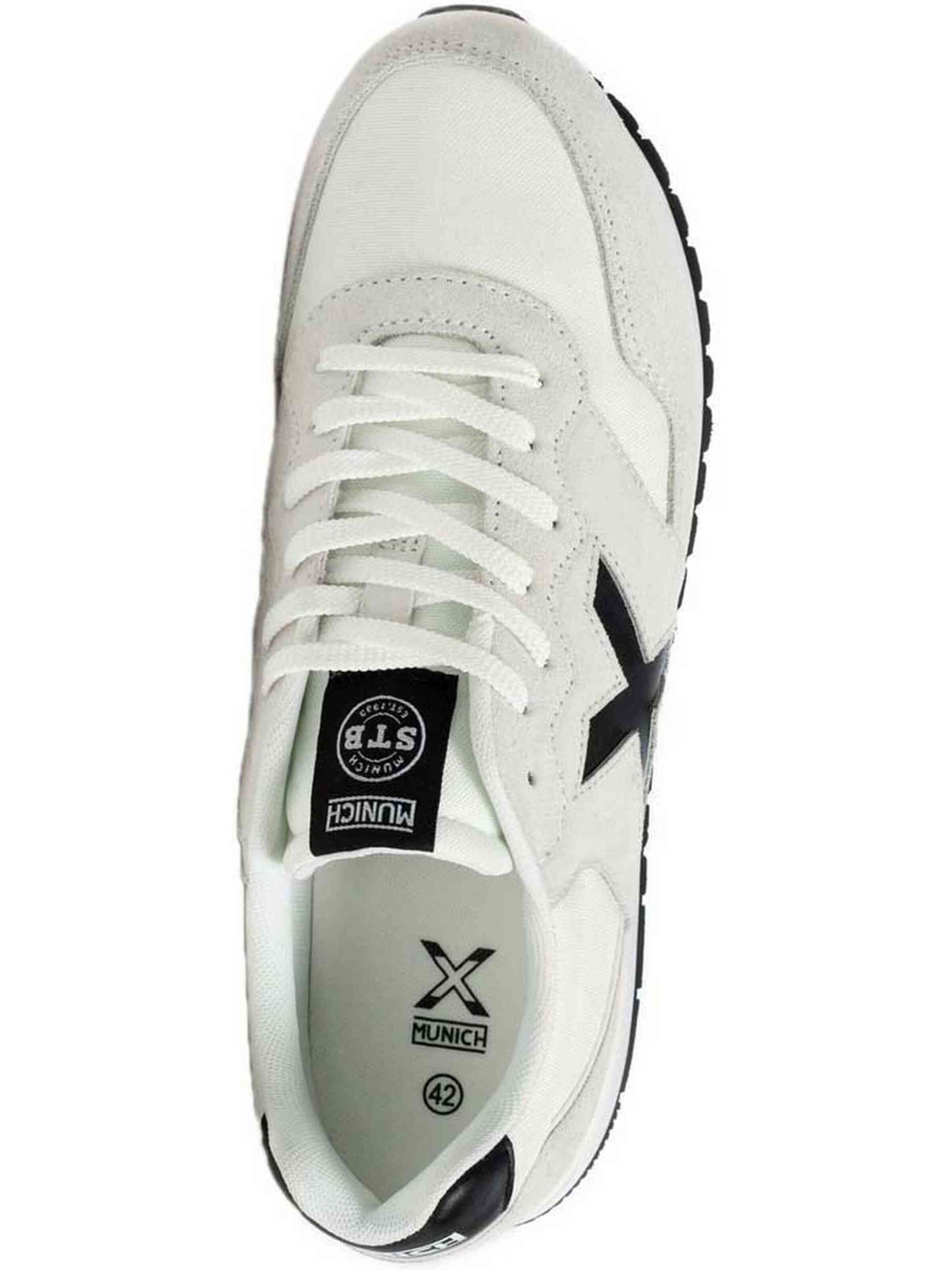 Baskets basses MUNICH en blanc