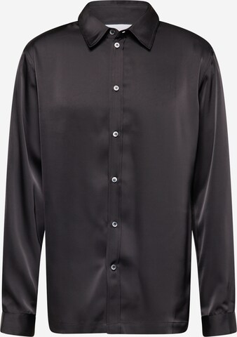 Han Kjøbenhavn - Ajuste regular Camisa en negro: frente