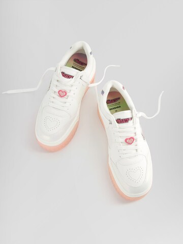 Bershka Platform trainers in White