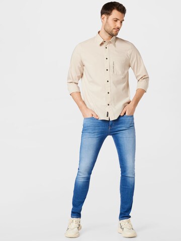 Calvin Klein Jeans Regular Fit Hemd 'Vertical Institutional' in Beige