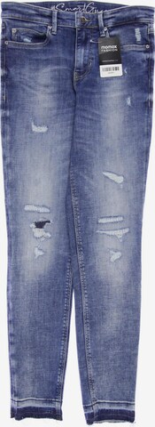 GUESS Jeans in 27 in Blue: front