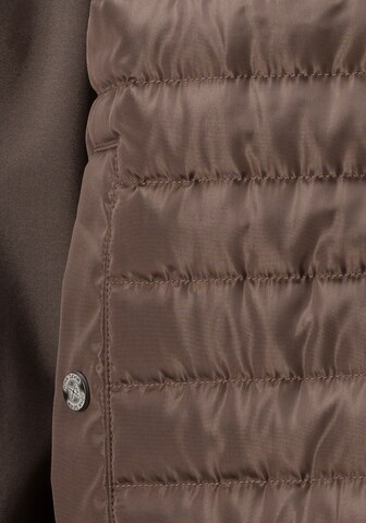 JOHN DEVIN Funktionsjacke in Braun