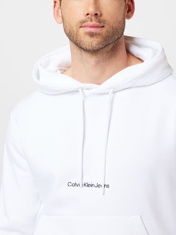 Calvin Klein Jeans Sweatshirt in Weiß