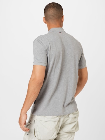 T-Shirt 'ELBAS' NAPAPIJRI en gris