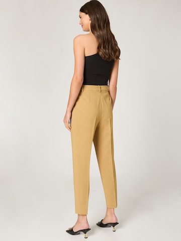 Guido Maria Kretschmer Women - Tapered Pantalón de pinzas 'Thora' en beige