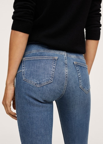 MANGO Skinny Jeans in Blau